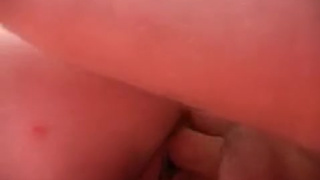 Жирная мамаша ебется с русским сыном на диване в отсутствие мужа