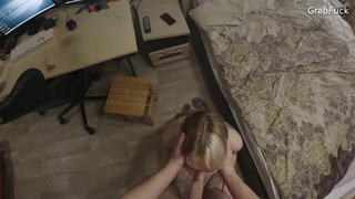 18-летняя сестра оказалась порно-моделью, пришлось трахнуть в наказание